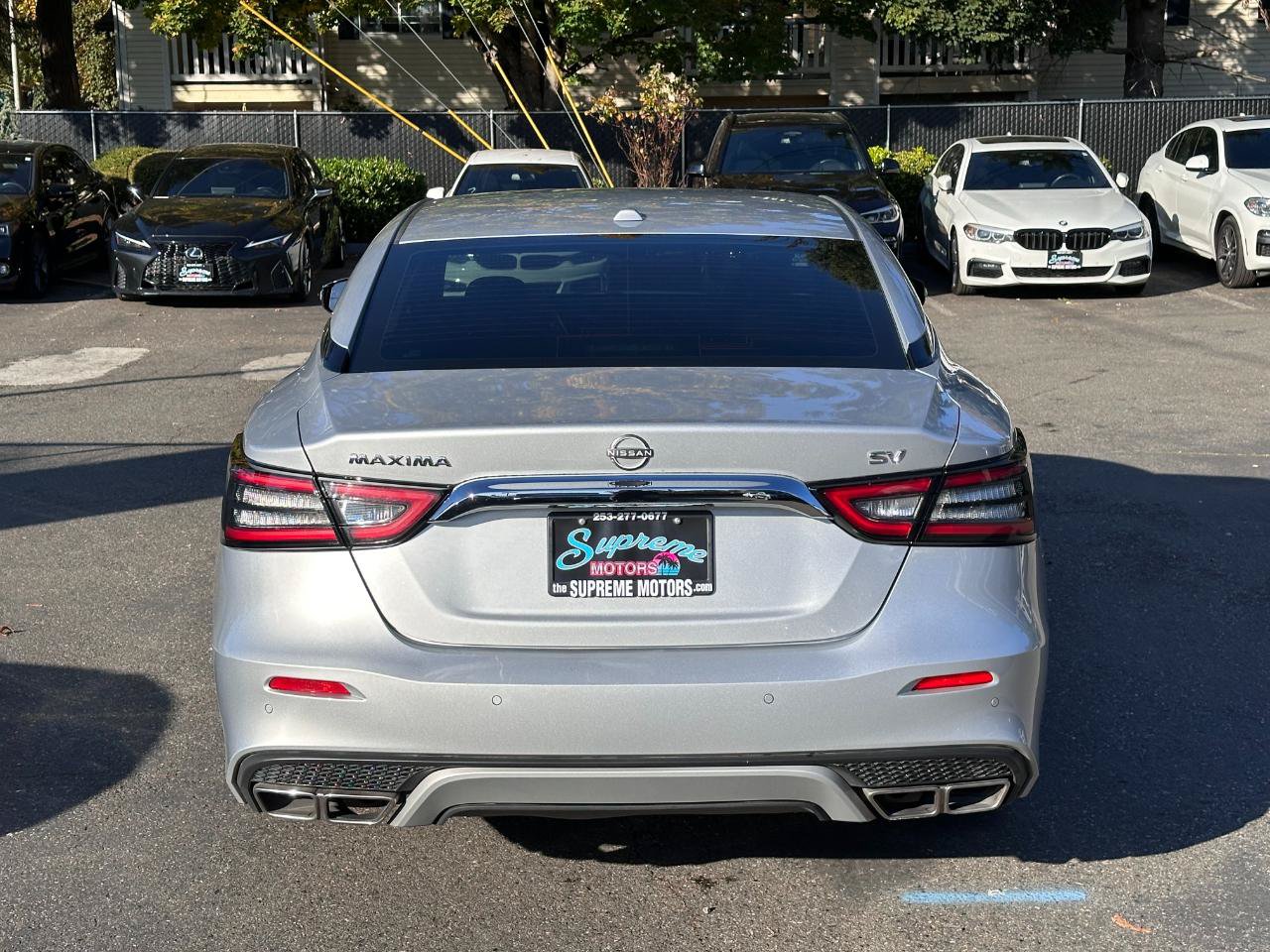 Used 2023 Nissan Maxima SV w/ Floor Mat Group FWD image 11