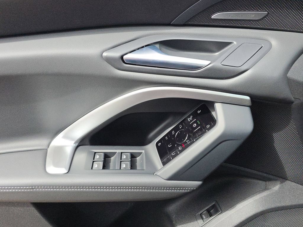New 2026 Audi Q5 Premium Plus w/ Premium Plus AWD/4WD image 19