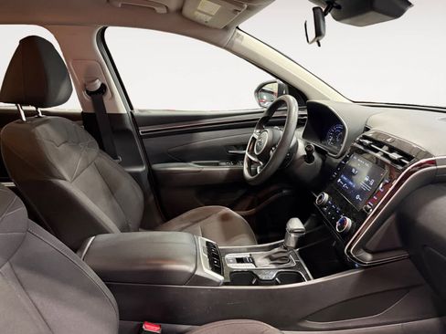 Used 2022 Hyundai Tucson SEL w/ Cargo Package image 16