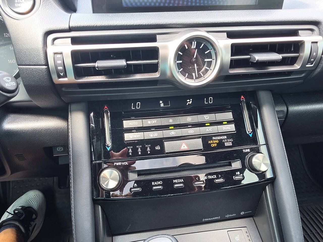 Used 2022 Lexus IS 300 w/ Premium Package RWD image 28