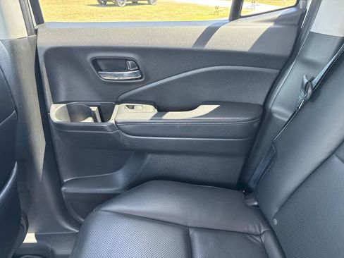 Used 2017 Honda Ridgeline RTL-T image 19