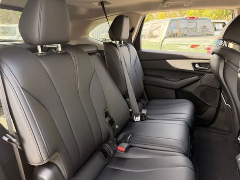 Certified 2026 Acura MDX SH-AWD image 11