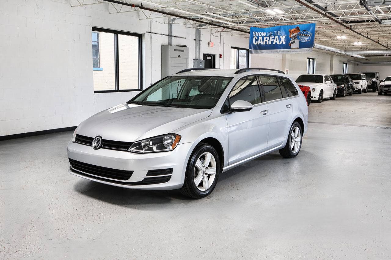Used 2015 Volkswagen Golf TDI SEL FWD image 3