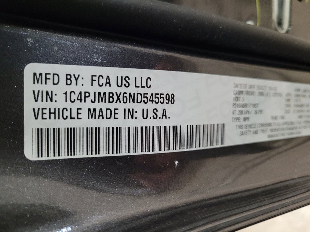 Used 2022 Jeep Cherokee Trailhawk w/ Sound & Nav Group AWD/4WD image 33