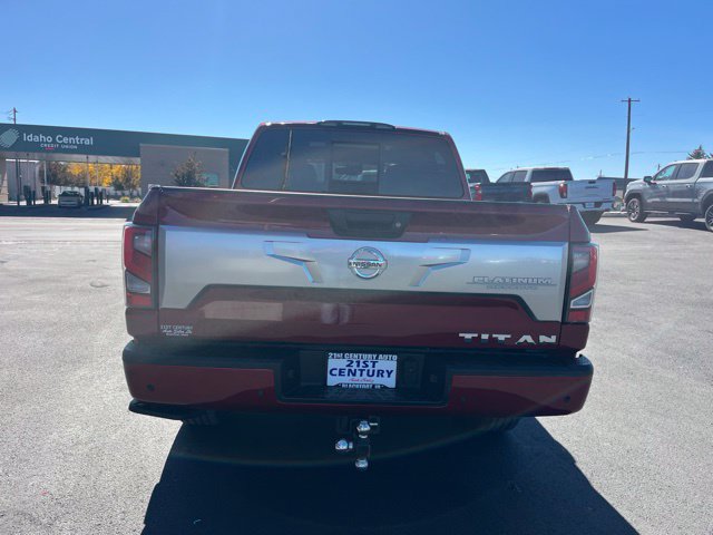 Used 2021 Nissan Titan 4x4 Crew Cab image 9
