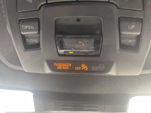 Used 2023 Toyota Corolla SE image 10