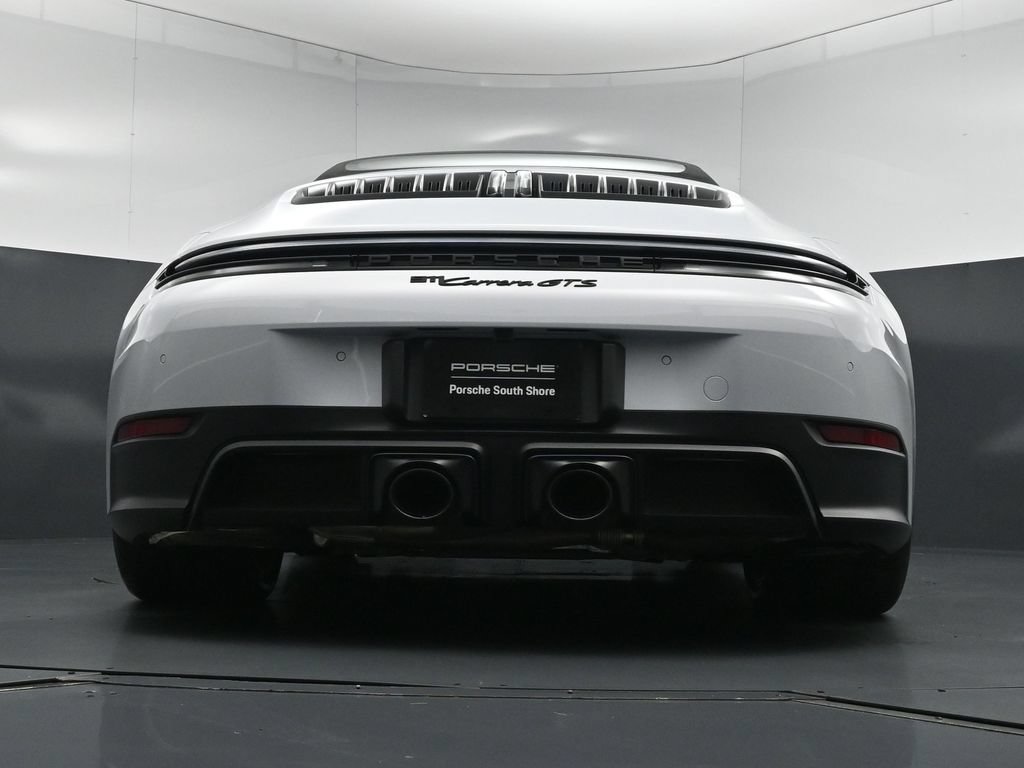 Used 2026 Porsche 911 Carrera GTS RWD image 25