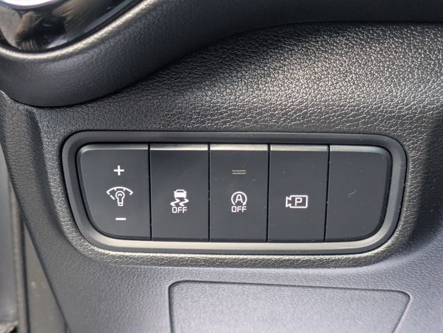 Used 2024 Kia Soul EX w/ Option Group 015 FWD image 21
