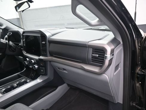 Used 2025 Ford F150 XLT w/ Equipment Group 301A Standard image 22