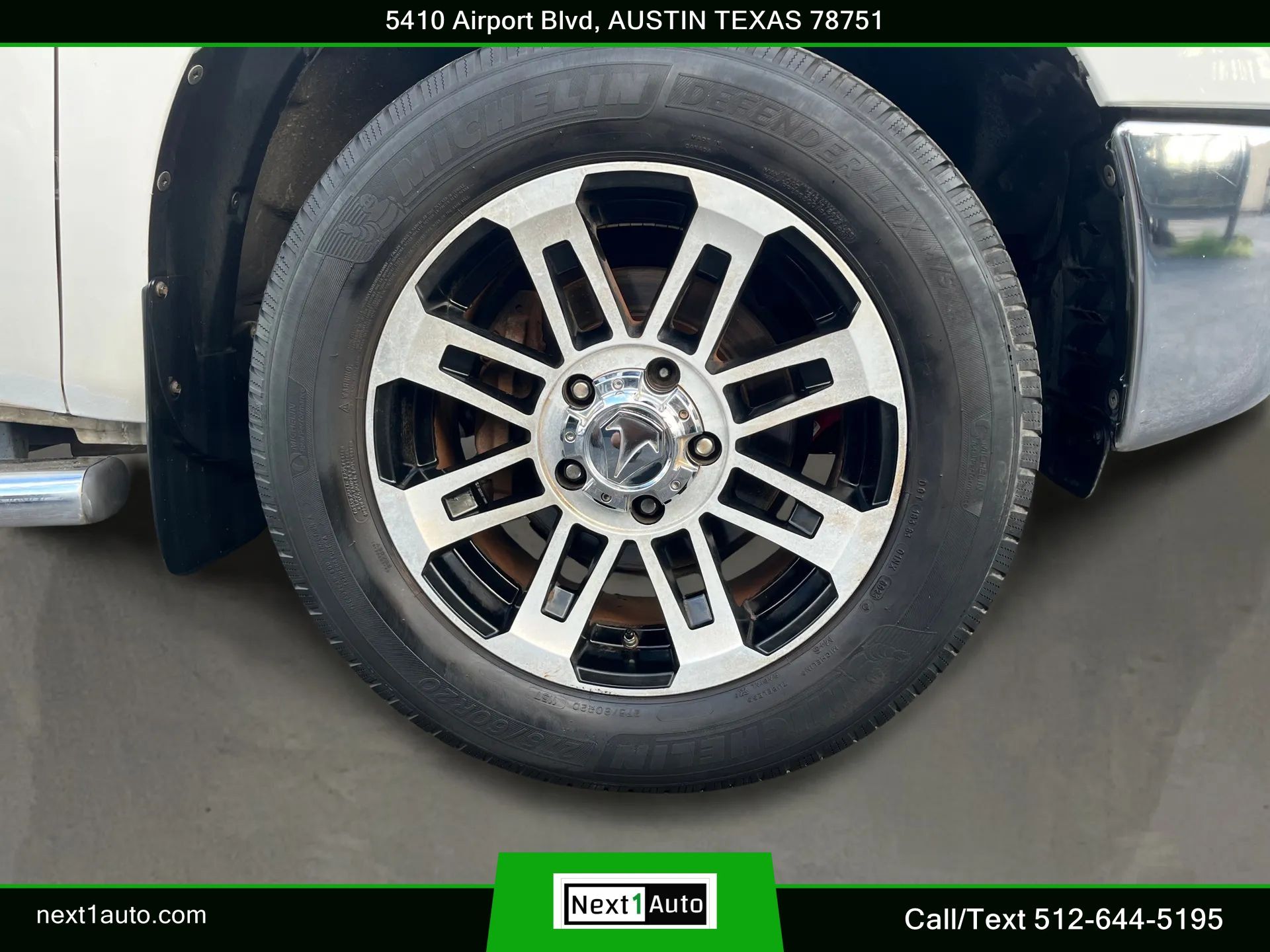 Used 2013 Toyota Tundra 2WD CrewMax w/ SR5 Pkg image 30