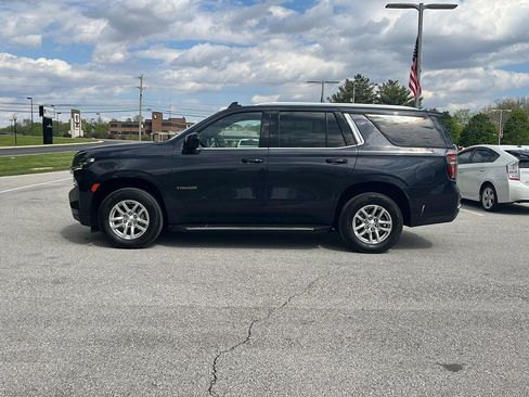 Used 2024 Chevrolet Tahoe LT RWD image 2
