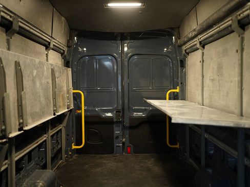 Used 2019 Ford Transit 250 148 High Roof Extended RWD image 15