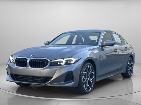 Used 2026 BMW 330i Sedan w/ Premium Package image 2