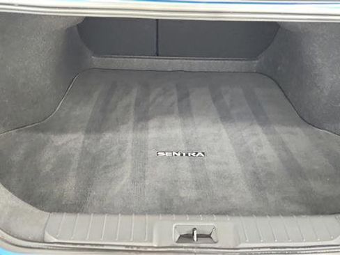 Used 2025 Nissan Sentra SV image 10
