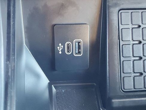 Used 2025 Ford F150 King Ranch w/ FX4 Off-Road Package image 33