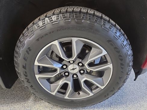 Used 2019 Chevrolet Silverado 1500 RST w/ All-Star Edition AWD/4WD image 41