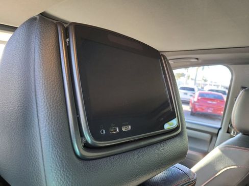 Certified 2020 Nissan Titan PRO-4X w/ Pro-4x Convenience Package image 18