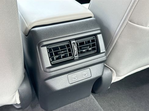 New 2025 Honda Accord SE image 18