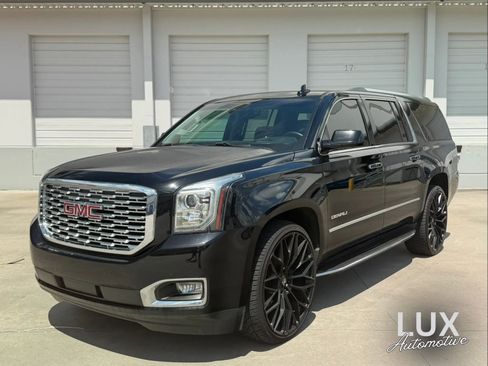 Used 2018 GMC Yukon XL Denali w/ Open Road Package AWD/4WD image 1