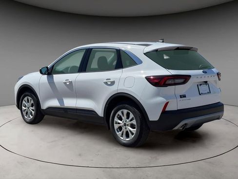 Used 2024 Ford Escape Active w/ Cold Weather Package FWD image 6