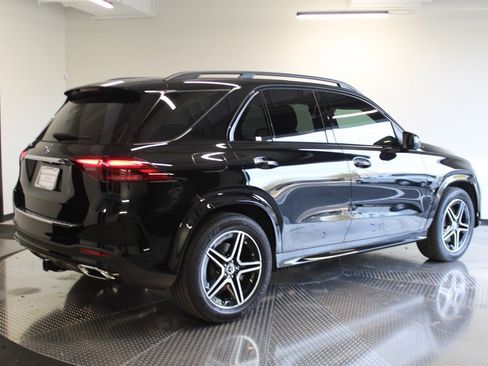 Used 2025 Mercedes-Benz GLE 350 4MATIC image 5