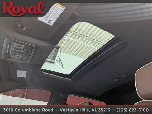Used 2024 GMC Sierra 2500 Denali Ultimate AWD/4WD image 25