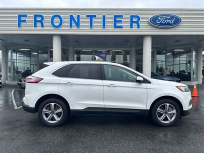 Certified 2022 Ford Edge SEL w/ Convenience Package