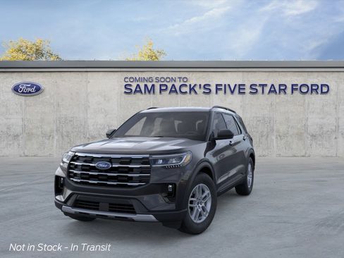 New 2026 Ford Explorer Active RWD image 3