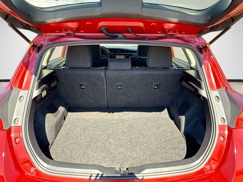 Used 2017 Toyota Corolla iM image 11