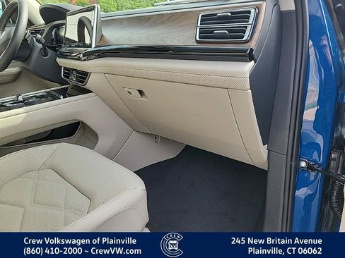 New 2026 Volkswagen Atlas SE image 41