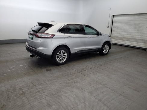 Used 2018 Ford Edge SEL w/ Equipment Group 201A AWD/4WD image 10