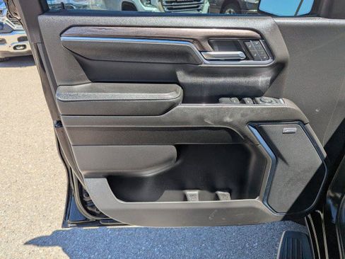 Used 2024 Chevrolet Silverado 1500 LTZ w/ Technology Package AWD/4WD image 9