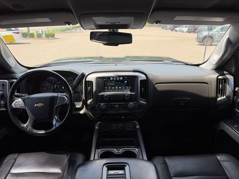 Used 2018 Chevrolet Silverado 2500 LTZ w/ Vortec Plus Package AWD/4WD image 12