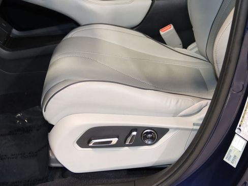 Used 2019 Acura RDX AWD w/ Advance Package image 35