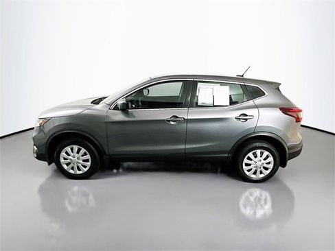 Used 2020 Nissan Rogue Sport S image 4