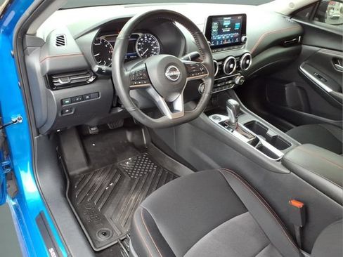 Used 2024 Nissan Sentra SR FWD image 10