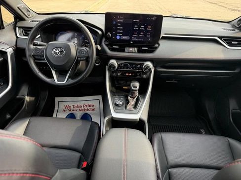 Used 2025 Toyota RAV4 XSE w/ Premium Package AWD/4WD image 13