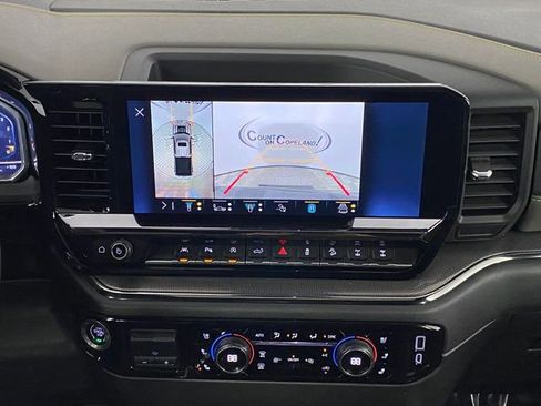 Certified 2023 Chevrolet Silverado 1500 ZR2 w/ Technology Package image 22