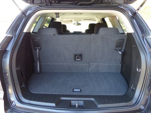 Used 2016 Chevrolet Traverse LT FWD image 43