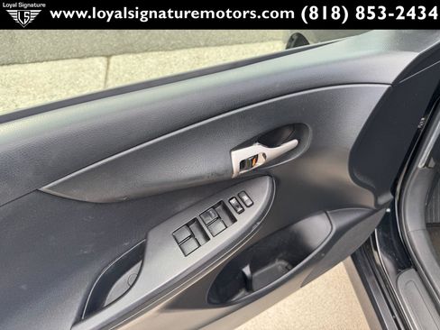 Used 2009 Toyota Corolla S image 14