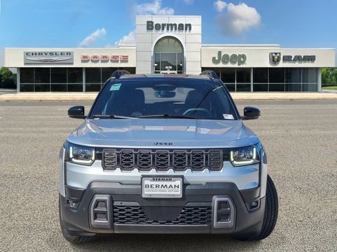 Used 2026 Jeep Cherokee Overland AWD/4WD image 6