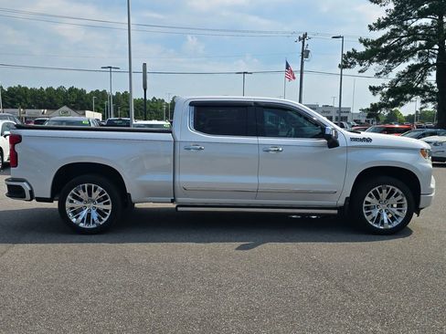 Certified 2023 Chevrolet Silverado 1500 High Country w/ High Country Premium Package AWD/4WD image 2