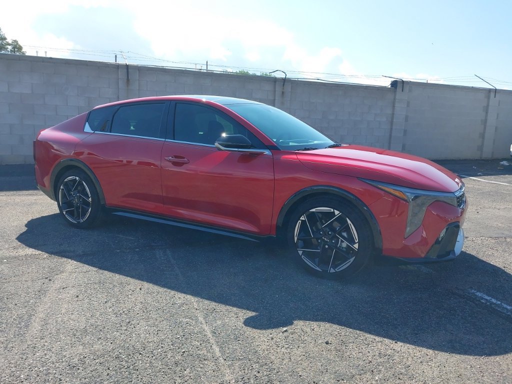 Used 2025 Kia K4 GT-Line w/ GT-Line Sunroof Package FWD image 2