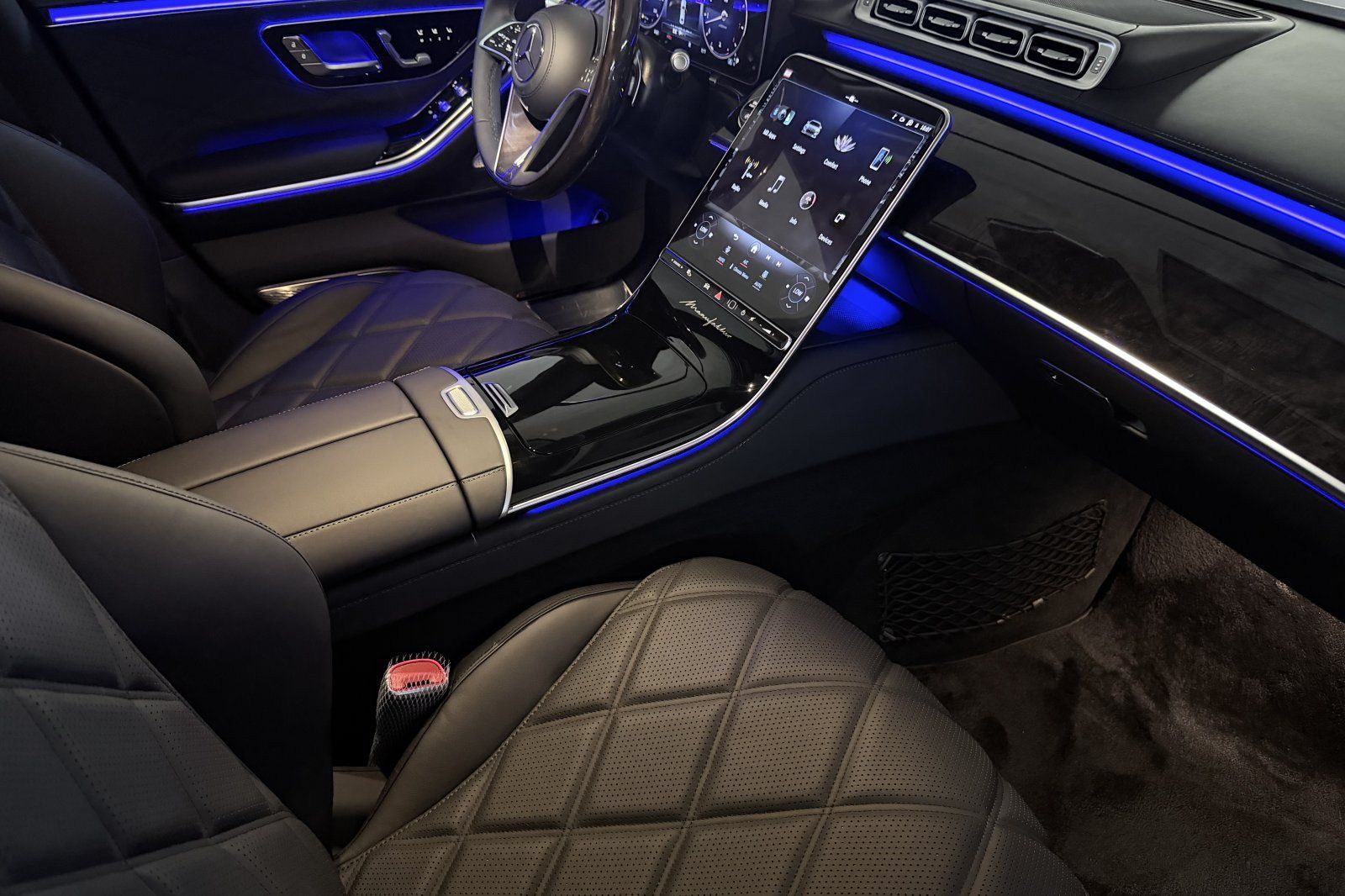 New 2026 Mercedes-Benz Maybach S 680 4MATIC image 14