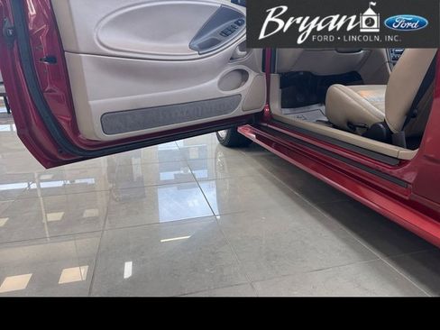 Used 2004 Ford Mustang GT image 38