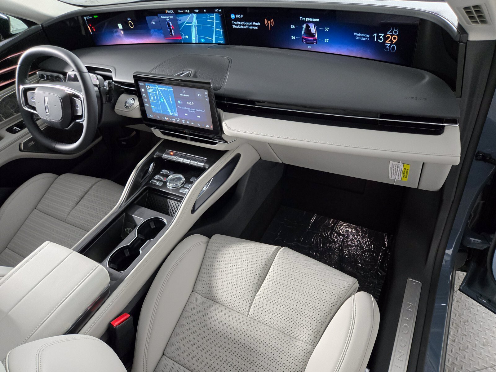 New 2026 Lincoln Nautilus Reserve AWD/4WD image 21