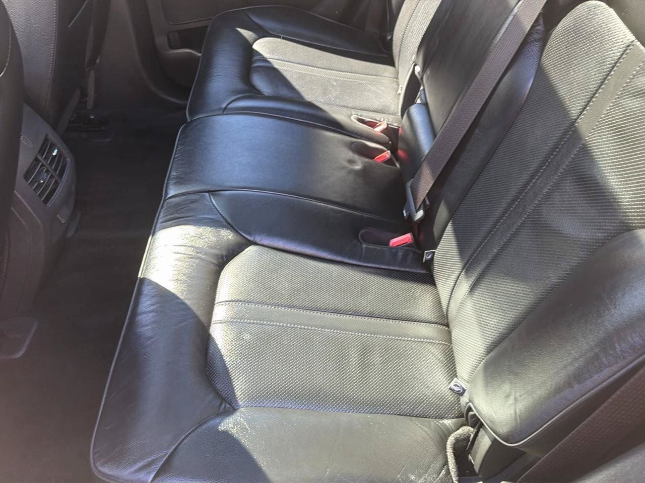 Used 2013 Lincoln MKX AWD image 25