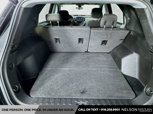 Used 2020 Chevrolet Equinox LS w/ LS Convenience Package FWD image 24