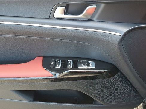 New 2026 Kia K5 GT-Line image 8