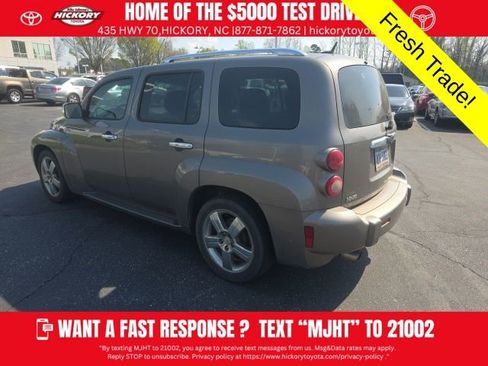 Used 2011 Chevrolet HHR LT w/ LT Preferred Equipment Group image 5